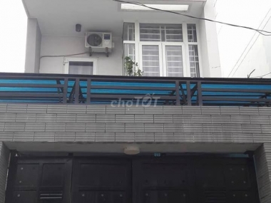 Cho thuê nhà hẻm 749 Huỳnh Tấn Phát Quận 7, 1 trệt – 2 lầu