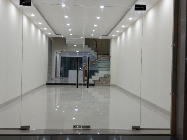 Cho thuê mặt bằng Huỳnh Tấn Phát Quận 7, Mặt Tiền vị trí đẹp