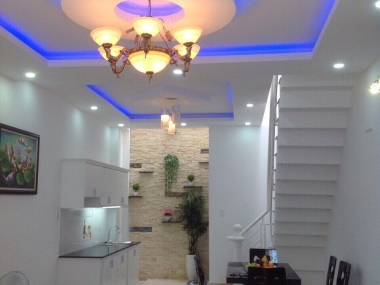 Bán nhà hẻm 861 Trần Xuân Soạn, diện tích 4x12m, giá 2.9 tỷ, LH 0909477288