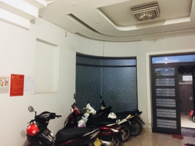 Bán nhà mặt tiền đường Phạm Hữu Lầu Quận 7, nhà cấp 4