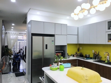 Bán nhà khu biệt thự Kiều Đàm Quận 7, 1 trệt – 2 lầu