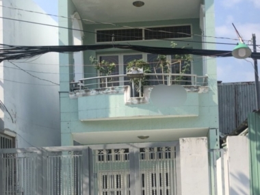 Bán nhà hẻm 1549 Huỳnh Tấn Phát Quận 7, trệt – lầu