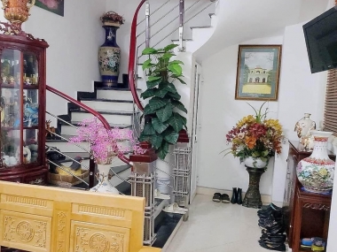 Nhà đẹp Nguyễn Thị Định 50m2 4 tầng Ngõ 3 Gác tránh, Gần Ô TÔ tránh giá 5 tỷ