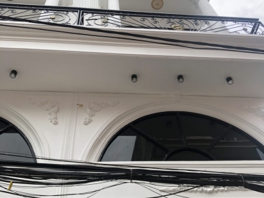 Chỉ 4 tỷ có ngay nhà Bát Khối, 6 tầng, Thang máy, Gara ôtô, Gần AEON. LH 0868958985