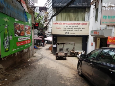 BÁN NHÀ PHỐ ĐÊ LA THÀNH, ĐĐ, 31M2 * 4 TẦNG, GIÁ 4 TỶ, NHÀ MỚI, KINH DOANH TỐT