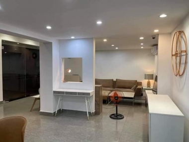 Bán nhà Nguyễn Thị Định kinh doanh, 5 tầng 54m2, phân lô tô, giá 8,6 tỷ, LH:0984318545