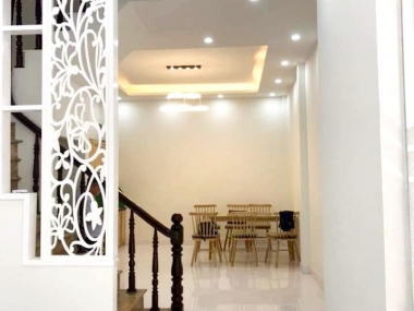 Bán nhà Trung Văn, lô góc, 40m2 giá 2,95 tỷ LH: 0928563368