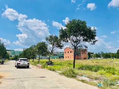 [HOT] CHÍNH CHỦ BÁN NHANH LÔ ĐẤT GIÁP CHỢ ĐÊM VÀ CÔNG VIÊN MP3