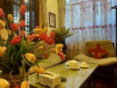 BÁN NHÀ CẦU GIẤY 130m2- ĐỈNH CAO LÔ GÓC -PHỐ SINH VIÊN-LÃI VỐN ĐỘT PHÁ