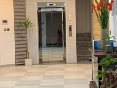 Bán nhà phố Thạch Bàn Long Biên 60m2 MT5m ô tô tránh nội thất VIP hơn 4 tỷ