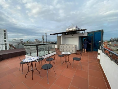 Bán apartment - View Hồ Tây - Âu Cơ