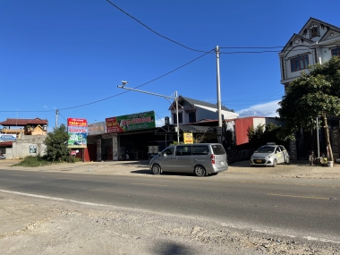 Mảnh đất siêu trung tâm kinh doanh tốt tại nông trường Mộc Châu