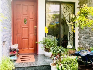 Phân lô  - Khu Vip - Đặng Thai Mai