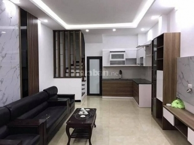 Chính chủ cần bán nhà mới koong tại Cầu Giấy