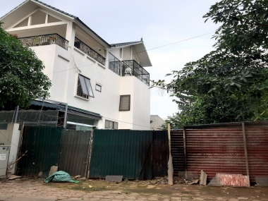 Bán đất TDP Chính Trung, Trâu Quỳ, Gia Lâm, Hà Nội. 32m2 4x8. Đường ô tô. Lh 0989894845.