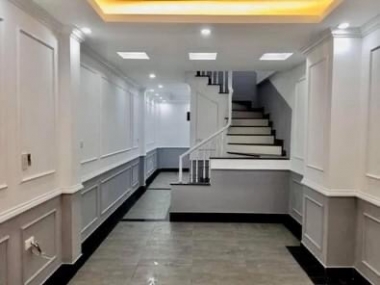 Bán Nhà Định Công Hoàng Mai 40m2, 4 Tầng, Ôtô đỗ cửa, kinh doanh, giá chỉ 4 Tỷ