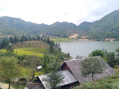 Hồ Séo Mý Tỷ - Sapa, Sở hữu mảnh đất sáng ngắm hồ, săn mây như này, giá thấp nhất Sapa