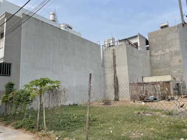 Bán Lô Đất Góc 2 Mặt Tiền Hẻm 17 Đường Ụ Ghe, phường Tam Phú, Thủ Đức