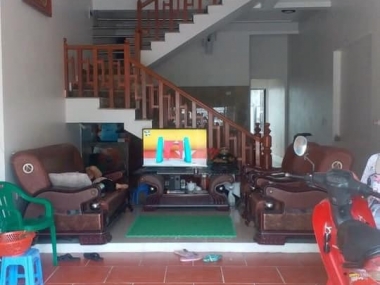 căn nhà 2 tầng tại Lạc Hồng Phúc  Tx Mỹ Hào- Hưng Yên