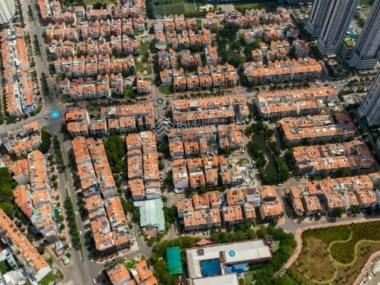 Bán nhà Biệt thự KDC Him Lam Kênh Tẻ Q7 DT 150M2 gồm hầm trệt, 2 lầu sân thương. Giá 30 tỷ