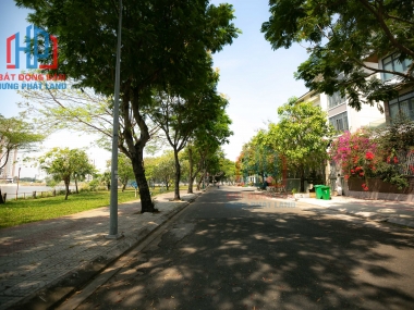 Bán Đất KDC Ven Sông SADECO. DT: 224m2. Giá 35,8 tỷ. LH: 0909477288