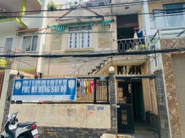 Bán nhà 2 mặt tiền đường 793 Trần Xuân Soạn dt 6x30m giá 19 tỷ TL lh 0909477288 