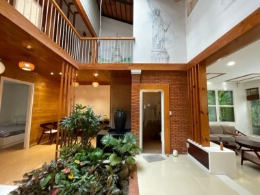 Bán biệt thự sang trọng khu dân cư Kiều Đàm dt 10x21.5m giá 26.5 tỷ lh 0918089169